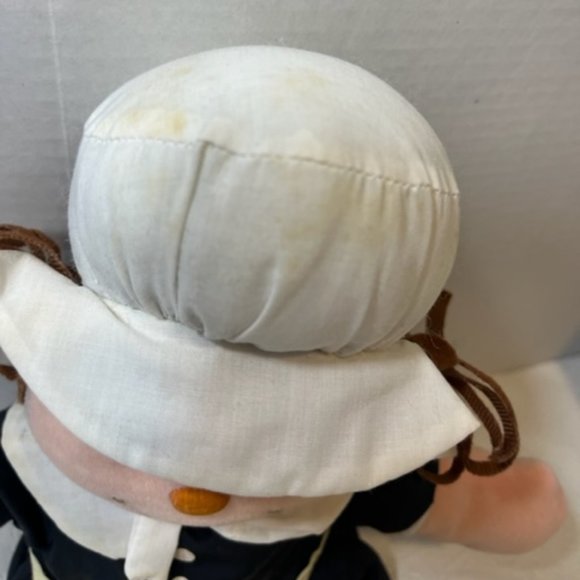 VTG 1996 Thanksgiving Pilgrim Girl Plush Doll 17" - Picture 11 of 11
